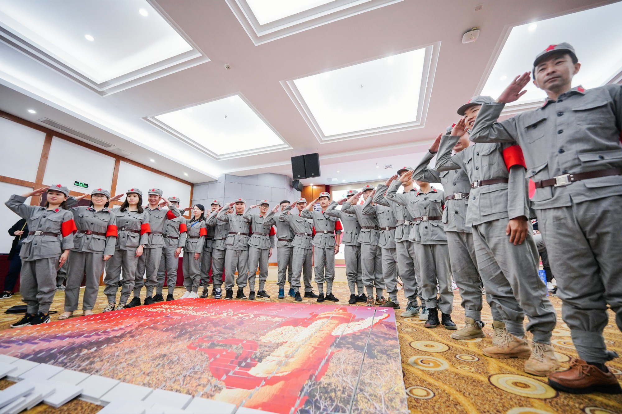 紅色多米諾團建活動(dòng)